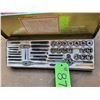 Image 2 : 40 pc Tap & Die set, Metric & qty of assort. Tap and dies in box