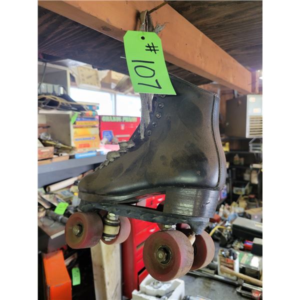 Pair of Roller skates, no size found, possibly size 8-9