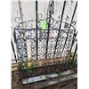 Image 1 : 39" rod iron gate