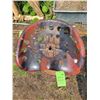 Image 4 : Antique tractor seat