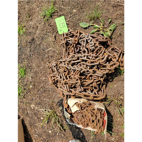 Qty of chains and 15-16" single bar V truck tire chains