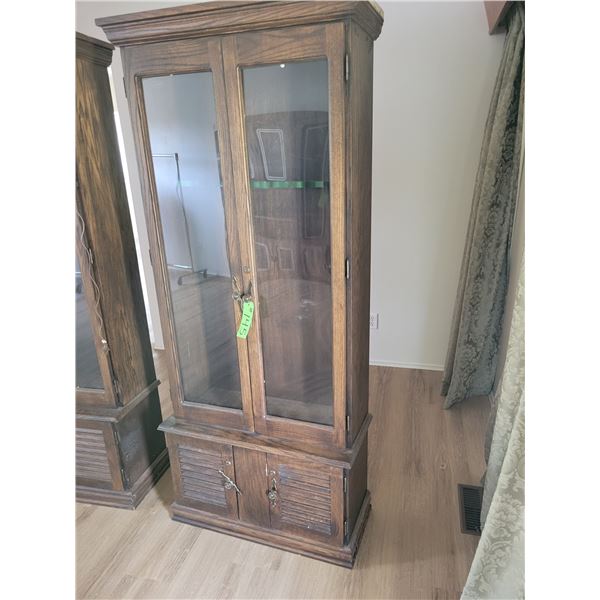 Gun Cabinet, Approx. 28 1/2" x 13" x 71" H c/w keys (Buyer responsible to load out)