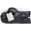 Image 3 : Floyd Mayweather Jr. Autographed Black Everlast Boxing Glove RH Beckett