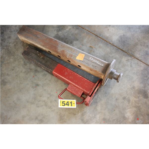 gooseneck hitch adaptors