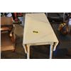 Image 2 : white wooden folding table