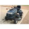 Image 4 : Yardworks riding mower