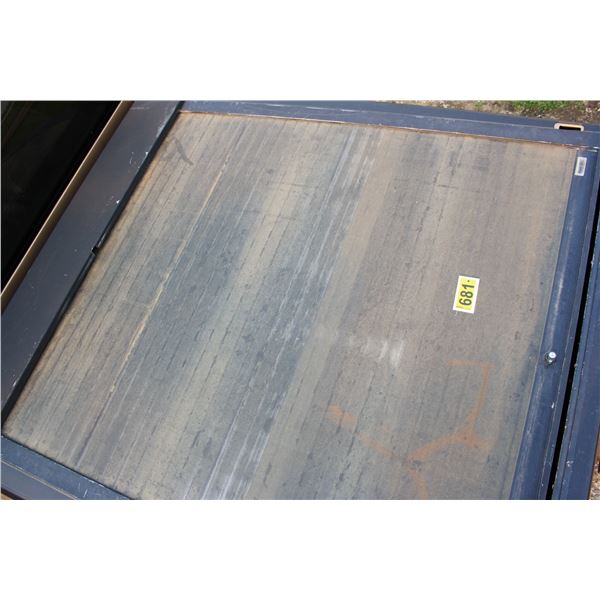 Roll-N-Lock metal tonneau cover