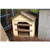 Image 2 : 2 dog houses