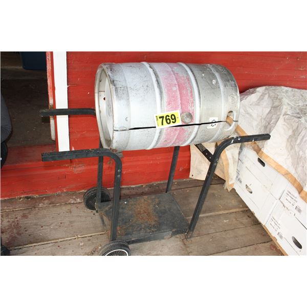 homemade beer keg BBQ