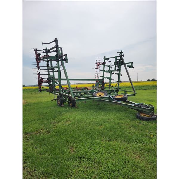 JD 1000 Cultivator, Approx. 30' walking beams c/w 3 bar tines, c/w 3 extra tires & rims