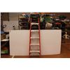 Image 1 : *6" Featherlite Electrician Ladder