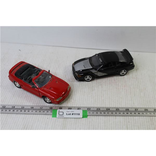 1998 Mustang & Maisto Mustang GT Die Cast (1:24 scale)