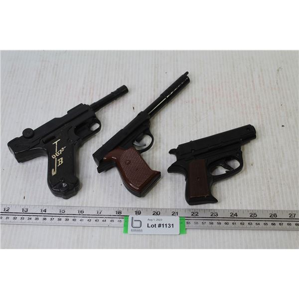 (3) Vintage Plastic Toy Guns - 007 - Sekiden