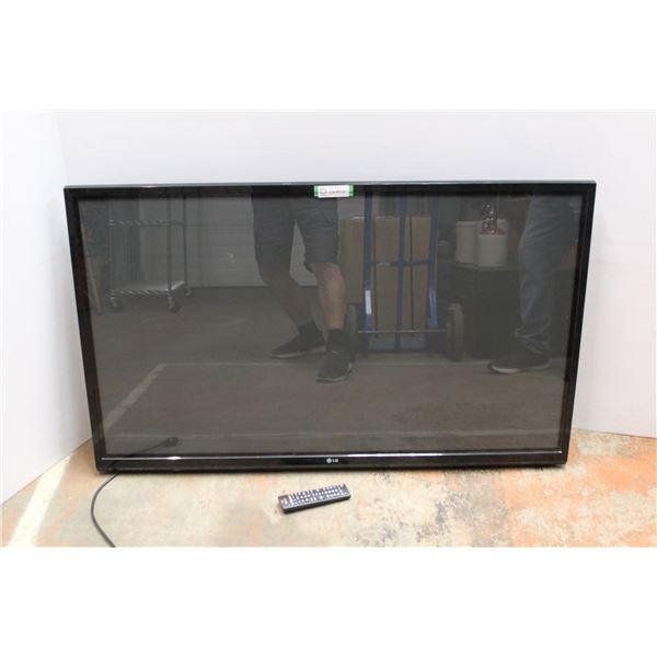 * 48" LG Flat Screen TV w/Wall Mount 