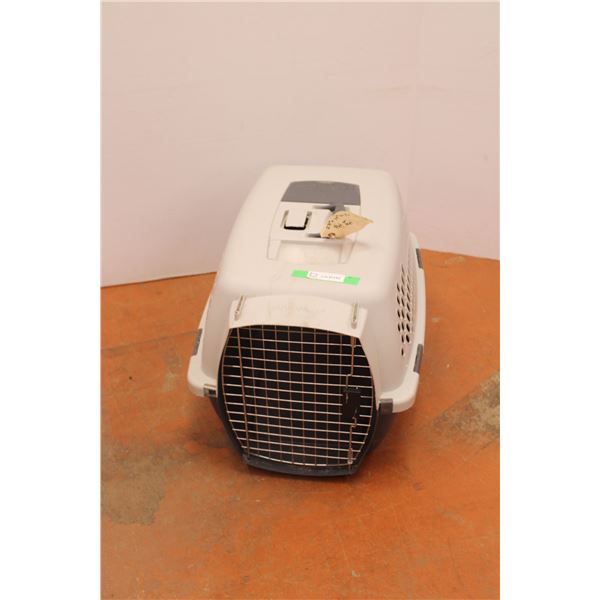 *Plastic Pet Carrier - 14  x 23  x 16 