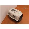 Image 4 : *Plastic Pet Carrier - 14" x 23" x 16"