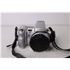 Image 2 : Sony 8.1 MP Camera with Case (working)