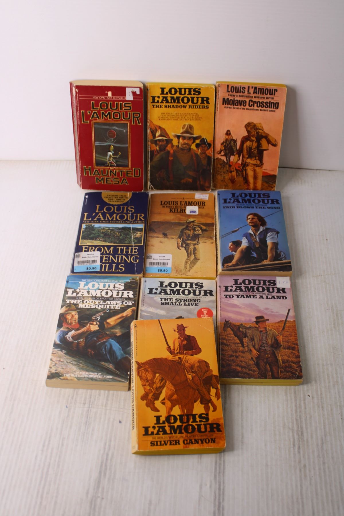 Assorted Western Books Louis Lamour Bodnarus Auctioneering assorted-western-books-louis-lamour-bodnarus-auctioneering