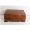 Image 7 : Wooden Storage Box with Assorted Vintage Cutlery, Rogers Brothers First Love, Etc.