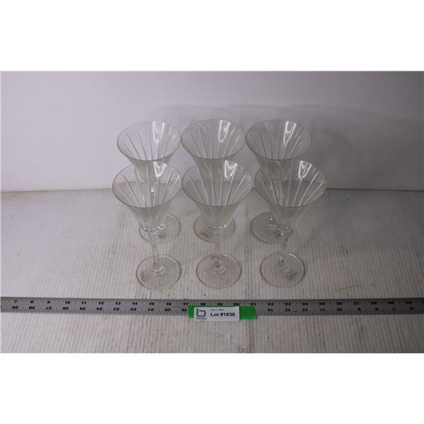 (6) Crystal Stemmed Glasses