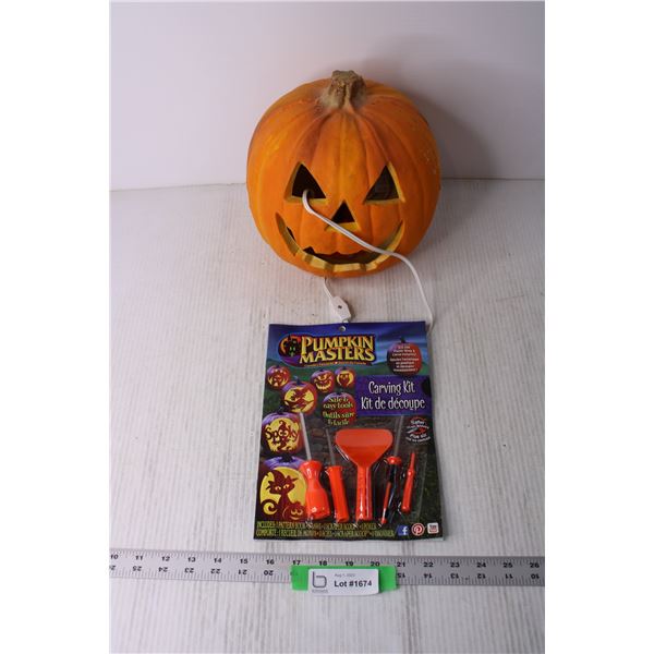 Halloween Light Up Pumpkin (working) and Carving Kit