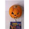 Image 2 : Halloween Light Up Pumpkin (working) and Carving Kit