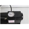 Image 2 : Motomaster 200PSI Deluxe Air Compressor