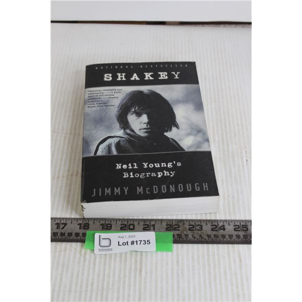 Shakey: Neil Young's Biography Book