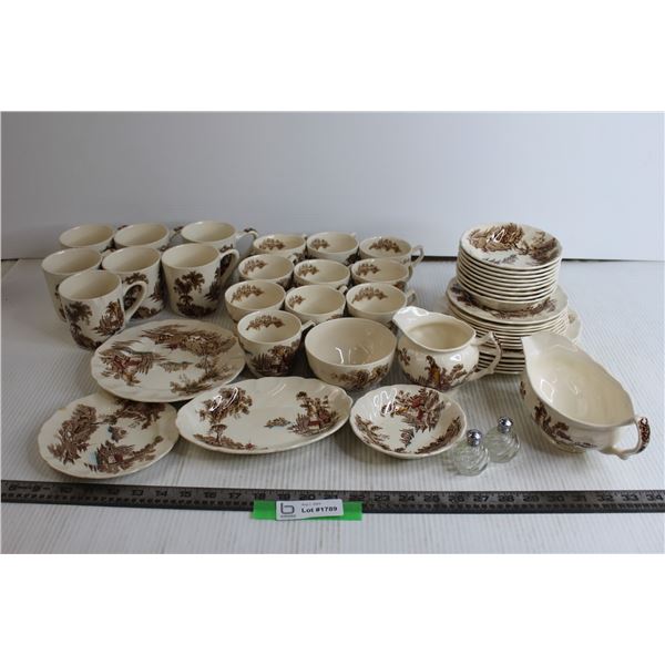 Dish Set (7 Mugs, 10 Teacups, Small Pitcher, Gravy Bato, Small Oval Dish, Small Bowl, 10 Smaller Bow