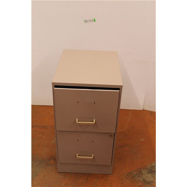 *2-Drawer Filing Cabinet (14" x 18" x 27" High)