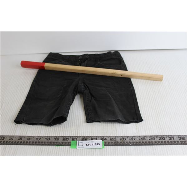 Kenneth Cole Black Shorts (Size 4), Wooden Stick