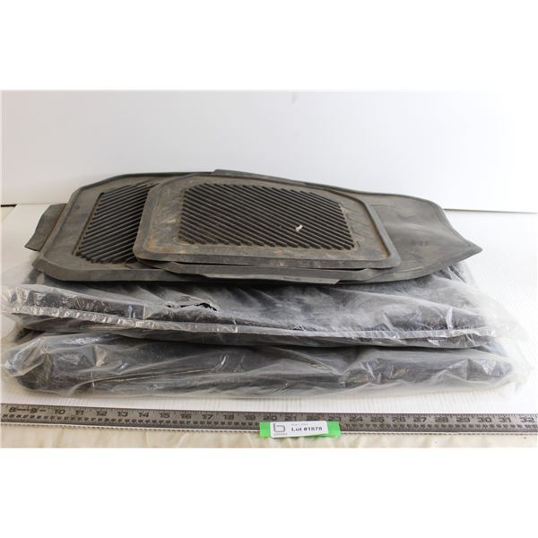 Assorted Vehicle Mats