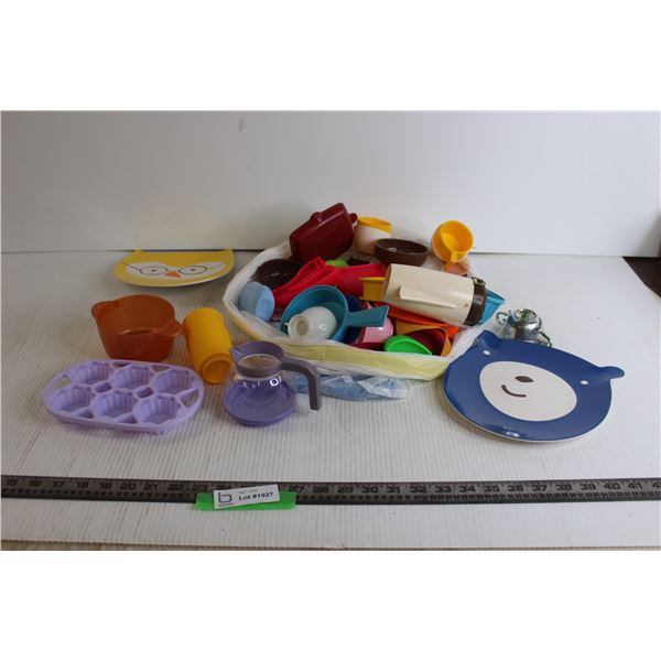 Misc. Toy Kitchen Supplies