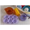Image 3 : Misc. Toy Kitchen Supplies