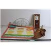Image 1 : Hanging Wall Quilt, Wooden Clock, Wooden Serving Tray