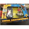 Image 1 : 11 Radio Control Swirl Skateboarders