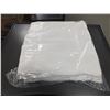Image 1 : 12 White Face Cloths