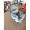 Image 2 : Lazy Boy Recliner Rocker