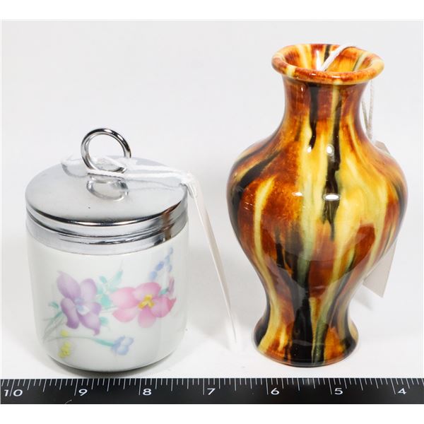 JAPAN EGG CODDLER SOLD WITH AWAJI JAPAN VASE