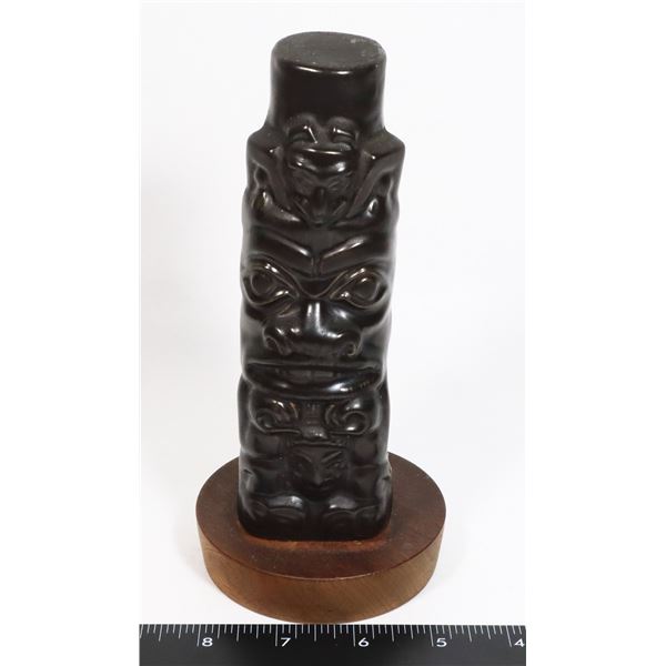 HERTA GERTZ CANADA TOTEM FIGURE