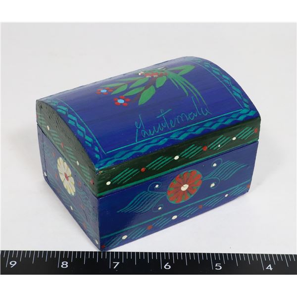 HAND PAINTED WOODEN BOX   GUATEMALA 