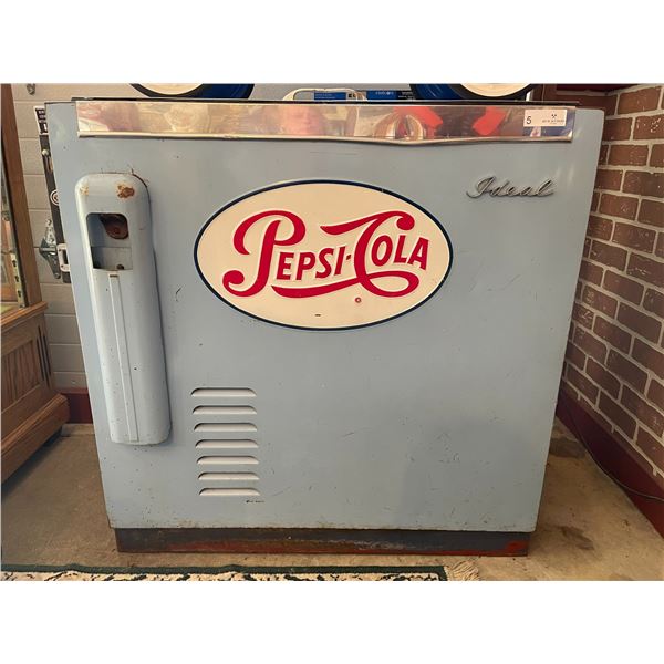Pepsi Cola Chest Cooler With Bottle Racks Inside 36L x 20D x 37T Fires Up But Not Cooling