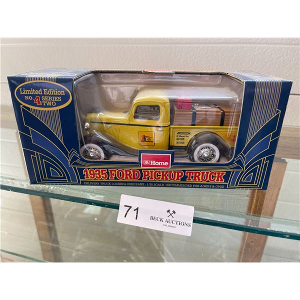 1935 Ford Pick Up Truck 1/25 Locking Coin Bank