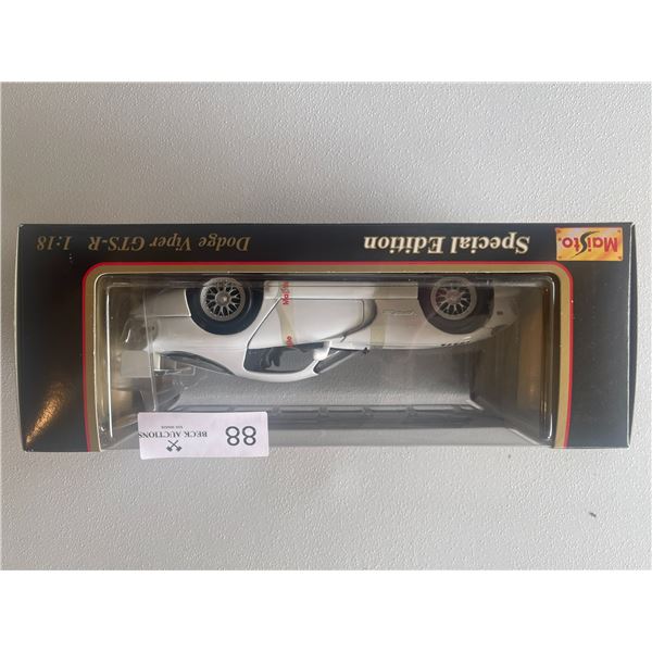 1997 Dodge Viper GTS-R 1/18