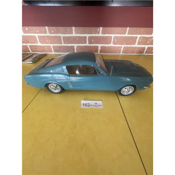 Ford Mustang Dealer Giveaway 16L