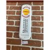 Image 1 : Shell Motor Oil/ Gasoline Hanging Thermometer