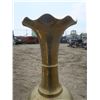 Image 2 : 3ft brass vase