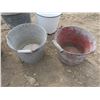 Image 2 : 5 old buckets