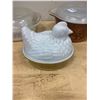 Image 2 : 2 Casserole dishes and hen on a nest