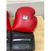 Image 2 : Pair of boxing gloves - Go Zone